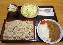 もりそばミニカレー付き